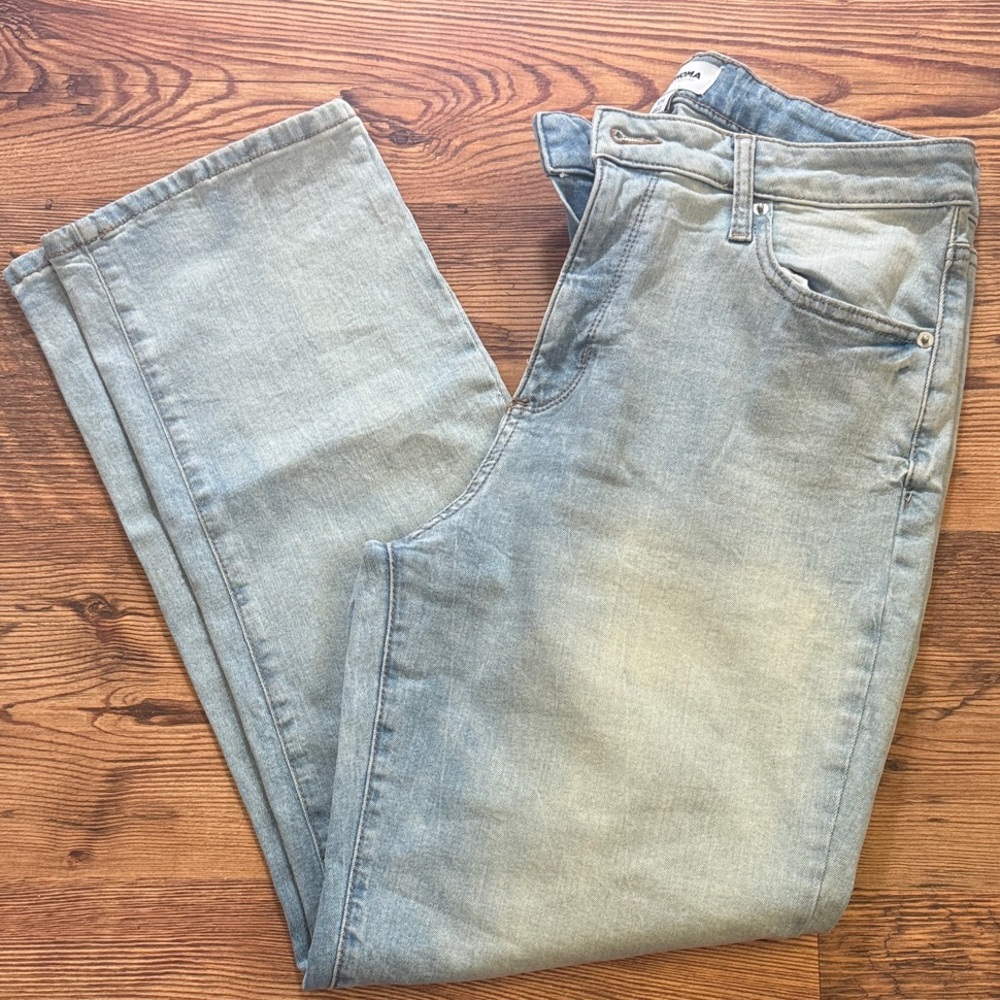 Womens light jeans